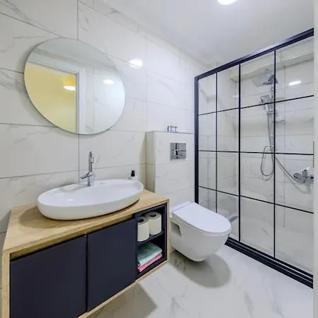 Fatih'te Yeni 3 Odali No 1 *