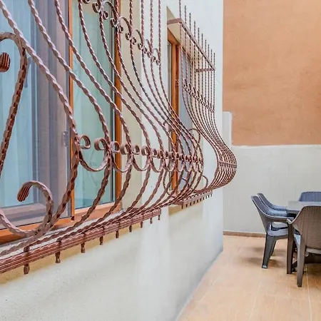 Fatih'te Yeni 3 Odali No 1 Appartement *