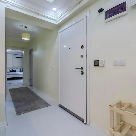 Fatih'te Yeni 3 Odali No 1 Appartement *