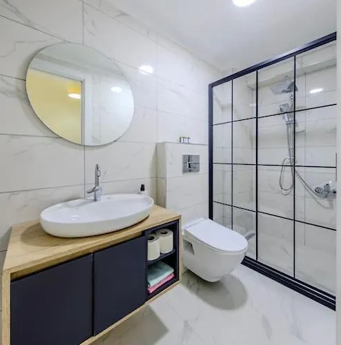 Fatih'te Yeni 3 Odali No 1 *