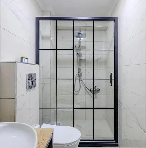 Apartment Fatih'te Yeni 3 Odali No 1 *