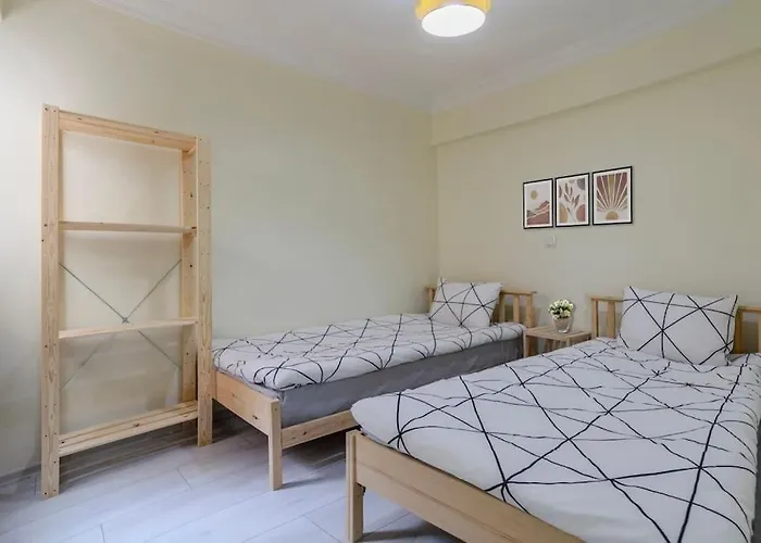 Fatih'te Yeni 3 Odali No 1 *